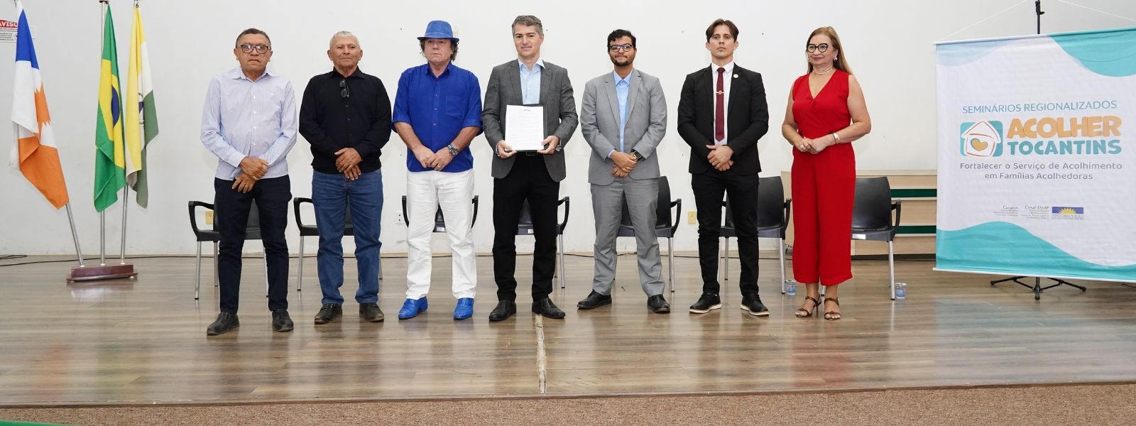 Encontro discutiu estratégias para ampliar o Serviço de Acolhimento em Família Acolhedora no Tocantins e resultou na assinatura de carta de compromisso por municípios da região
