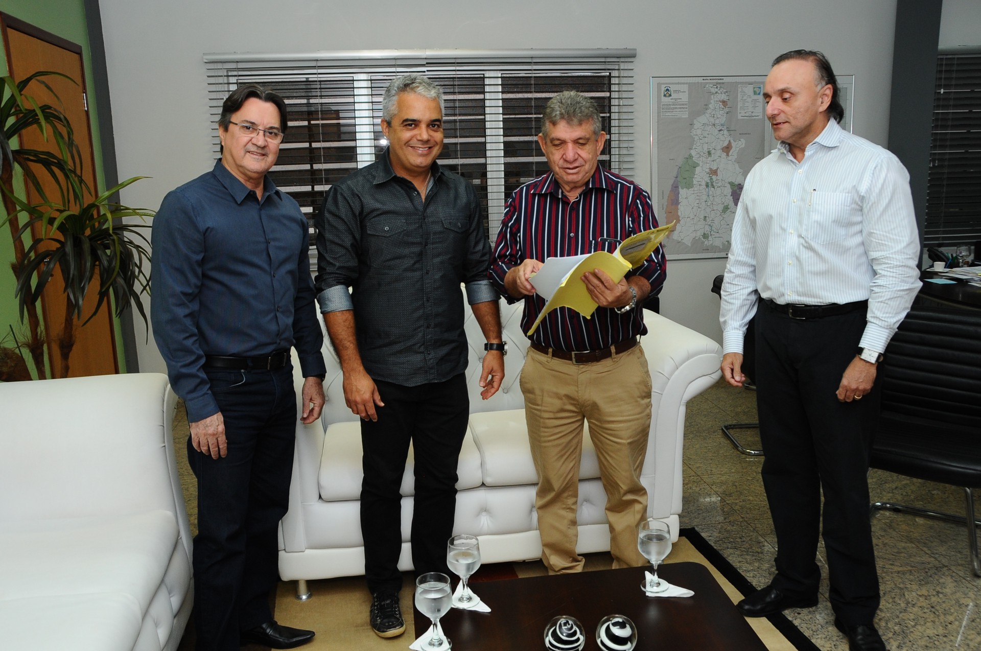 Presidente da TerraPalmas fez a entrega do termo 