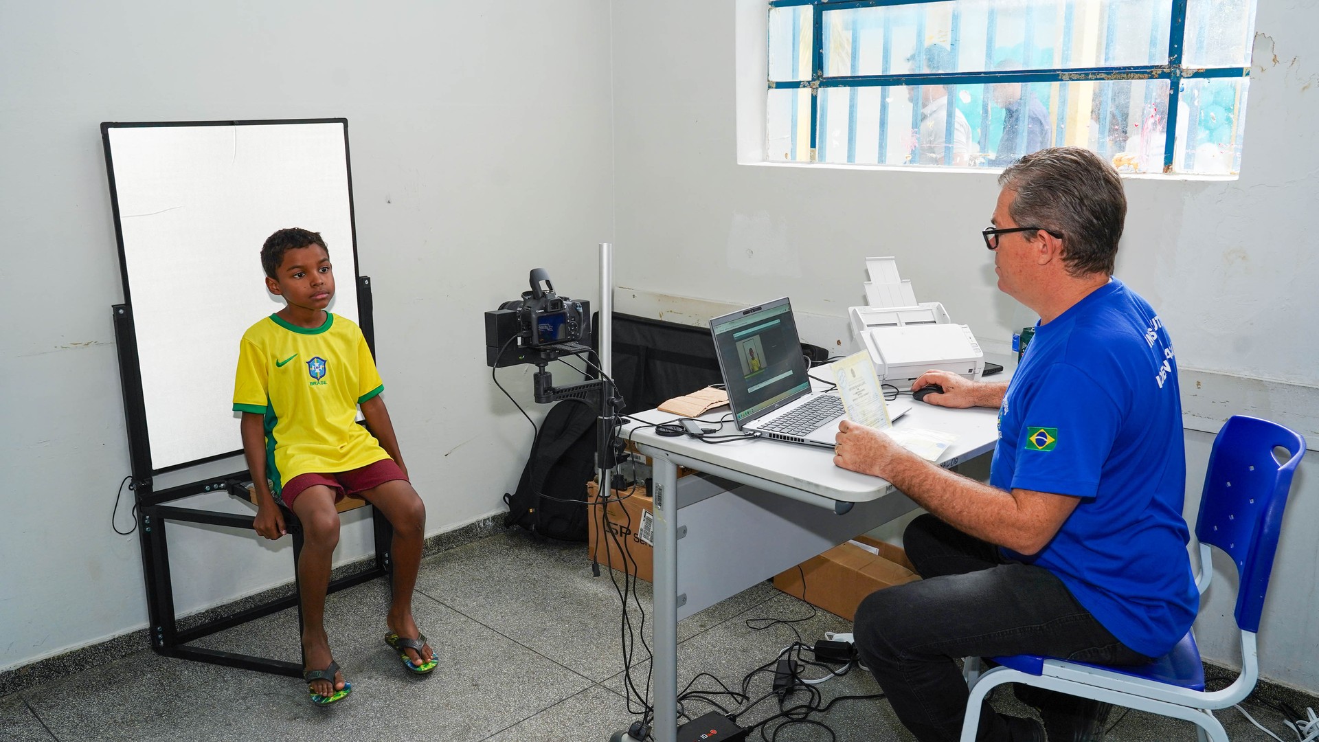 Projeto Minicidadão atendeu dezenas de crianças locais, que puderam garantir o primeiro documento de identificação